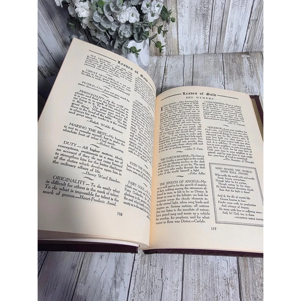 Leaves of Gold Anthology Clyde Francis Lytle 1964 Revised Edition Brown Cord Tie